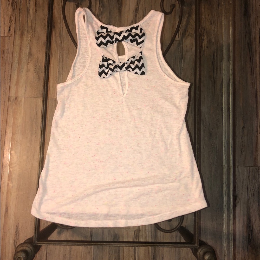 NWT 🎀 Bow Shirt